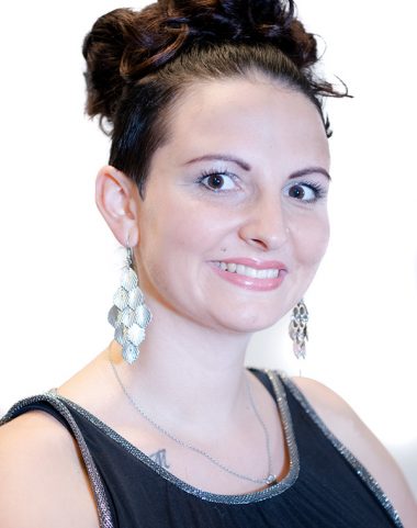 Bettina Holzer (dz. Babypause)